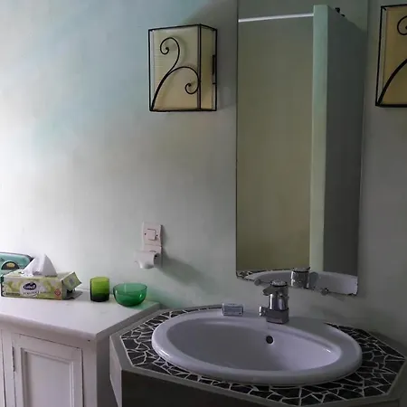 Semesterbostad Le Maine Au Bois Saint-Vallier (Charente)