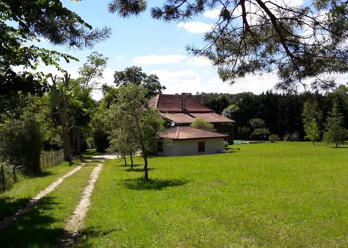 بيت للعطل Le Maine Au Bois