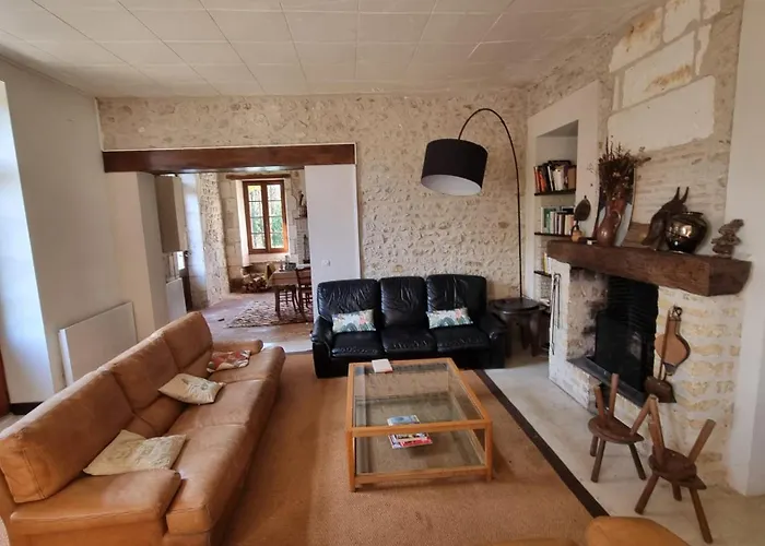 بيت للعطل Le Maine Au Bois *